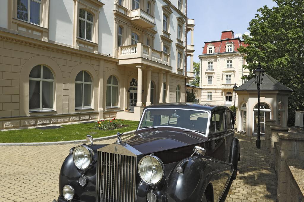 Bristol Kralovska Vila Karlovy Vary Bagian luar foto