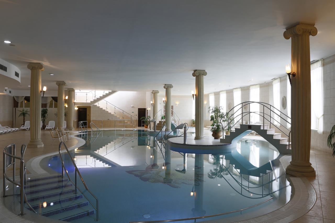Bristol Kralovska Vila Karlovy Vary Bagian luar foto